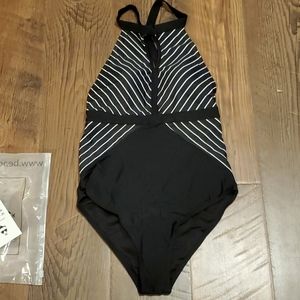 Beachsissi swimsuit NWT
